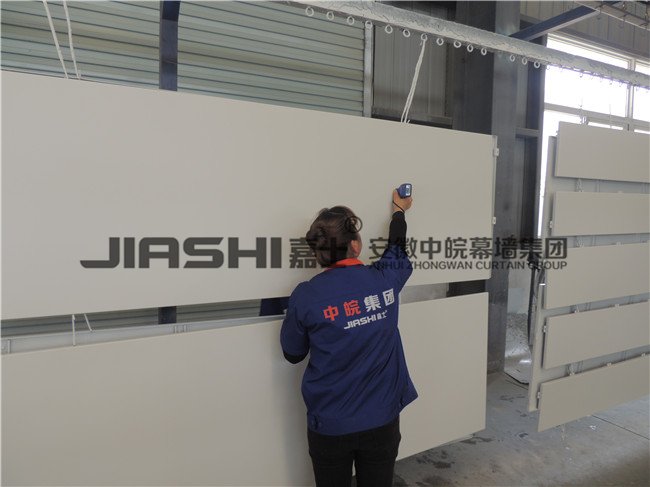 2019年铝单板厂家要抓住新的机遇